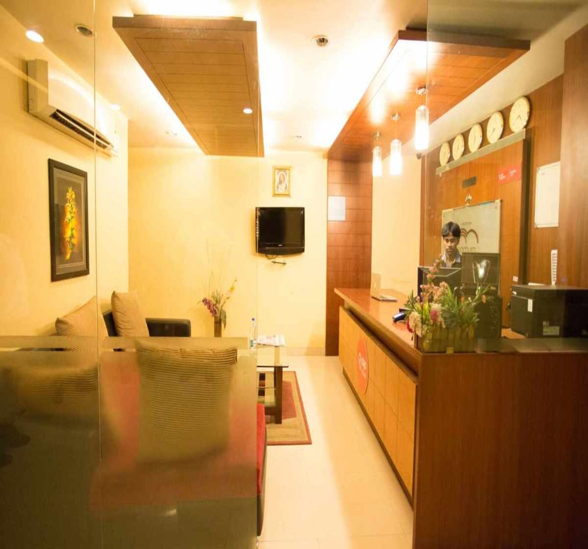 Hotel Sri Madhura Inn Hyderabad Exterior photo